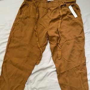 Sanctuary Light weight cropped pants